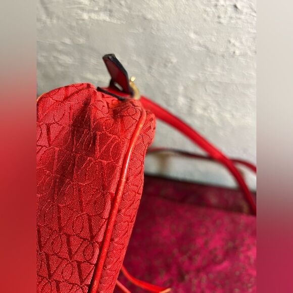 Valentino Garavani Vintage Red Crossbody Bag-excellent vintage condition - Picture 9 of 16